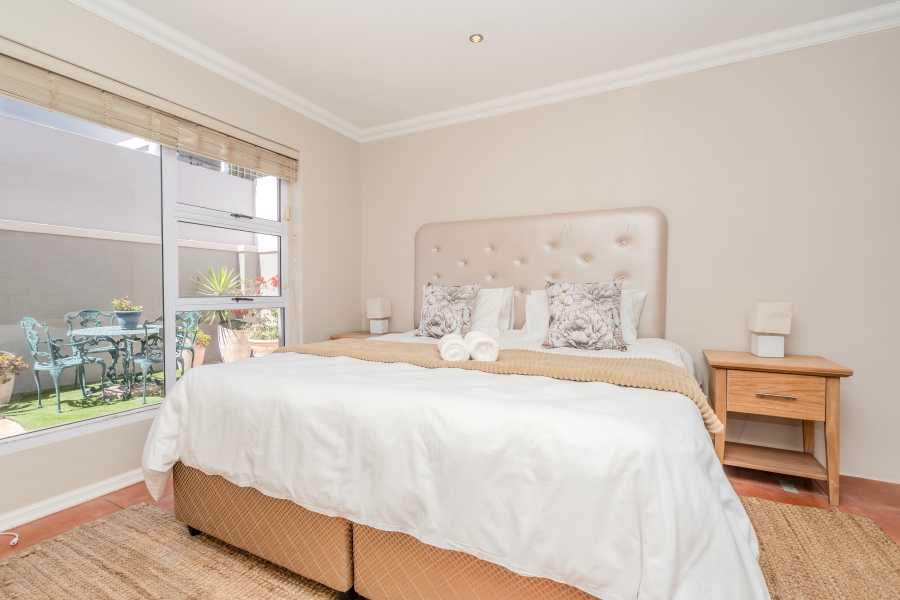 5 Bedroom Property for Sale in Waterfront Western Cape